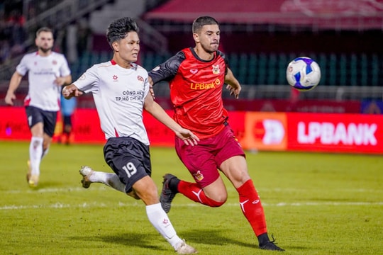 Ninh Bình thắng Công an TP Hồ Chí Minh nhờ bàn phản lưới nhà