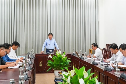 Cà Mau đẩy mạnh phát triển năng lượng tái tạo gắn tăng trưởng xanh
