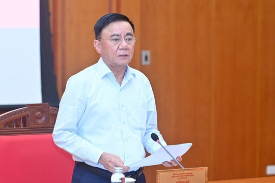 Kết luận mới của Bộ Chính trị về đột phá trong tuyển dụng và đãi ngộ cán bộ