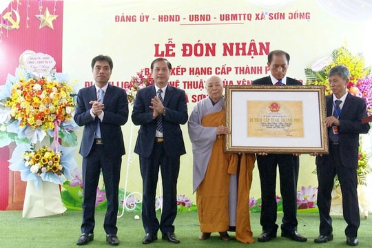 Xã Sơn Đồng đón nhận Bằng xếp hạng Di tích lịch sử - nghệ thuật cấp thành phố chùa Yên Thái