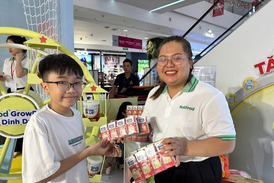 Ngày hội “Vẽ chuyện lớn” của GrowPLUS+ Suy dinh dưỡng thu hút hơn 2.500 lượt “check-in”