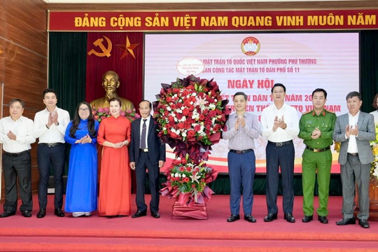 Tổ dân phố số 11 phường Phú Thượng: Tiếp tục phát huy tinh thần đoàn kết, xây dựng đô thị văn minh