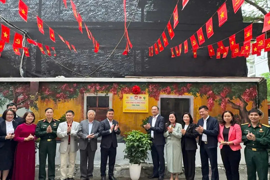 Phường Đống Đa ra mắt công trình “Ngõ phố Hạnh phúc”