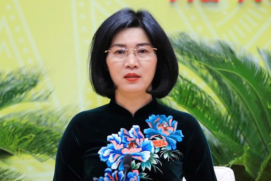 Tóm tắt tiểu sử Chủ tịch HĐND thành phố Hà Nội Phùng Thị Hồng Hà