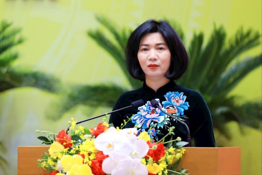 Đồng chí Phùng Thị Hồng Hà được bầu giữ chức vụ Chủ tịch HĐND TP Hà Nội