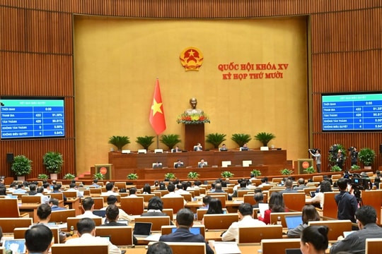 Quốc hội Quyết nghị phấn đấu tăng trưởng GDP năm 2026 đạt từ 10% trở lên