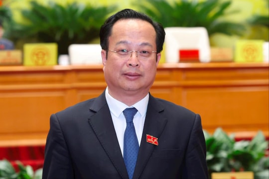 Đồng chí Trần Thế Cương giữ chức vụ Phó Chủ tịch HĐND thành phố Hà Nội