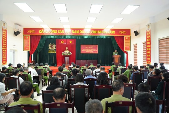 Thanh Oai triển khai cao điểm làm sạch dữ liệu đăng ký phương tiện, giấy phép lái xe