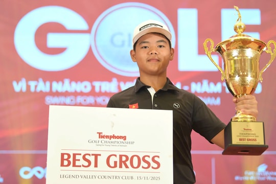Golfer 15 tuổi Nguyễn Trọng Hoàng lần đầu vô địch Tiền Phong Golf Championship