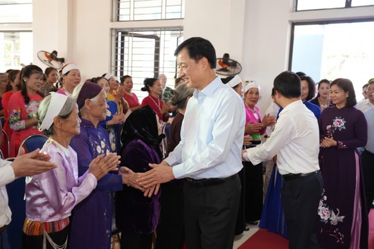 Bí thư Thành ủy Hà Nội Nguyễn Duy Ngọc dự Ngày hội Đại đoàn kết toàn dân tộc tại xã Ba Vì