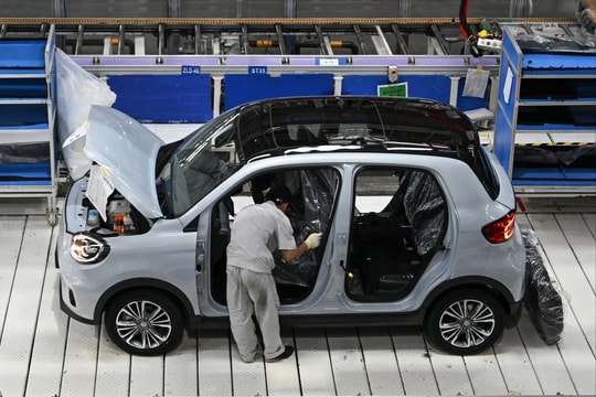 Ngành bán dẫn Trung Quốc đặt cược vào trí tuệ nhân tạo, xe điện