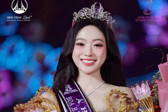 Dương Thị Thanh Trúc – Từ sinh viên truyền hình đến Á hậu Hoa hậu Du lịch Dân tộc Việt Nam 2025