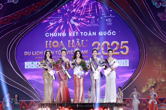 Hoa hậu, Á hậu Du lịch Dân tộc Việt Nam tôn vinh bản sắc văn hóa