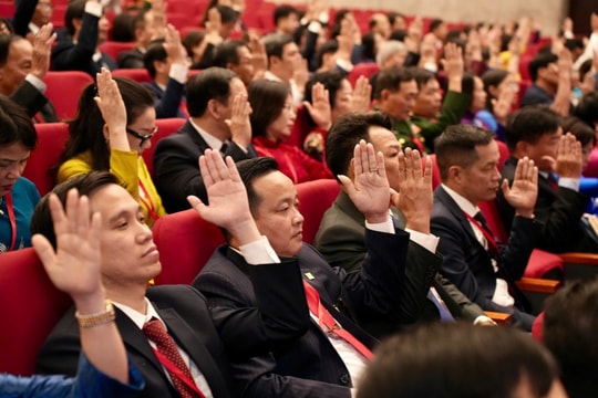 Mặt trận Hà Nội đổi mới mạnh mẽ, ngày càng gần dân