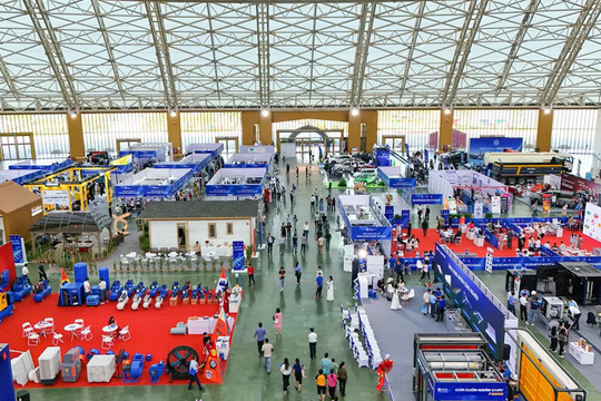 Từ Tuần lễ Công nghiệp và Công nghệ 2025: Việt Nam tiến sâu vào dòng chảy kinh tế Expo toàn cầu