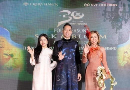 Trình diễn áo dài tại nước ngoài: Lan toả di sản văn hoá Việt Nam ra thế giới