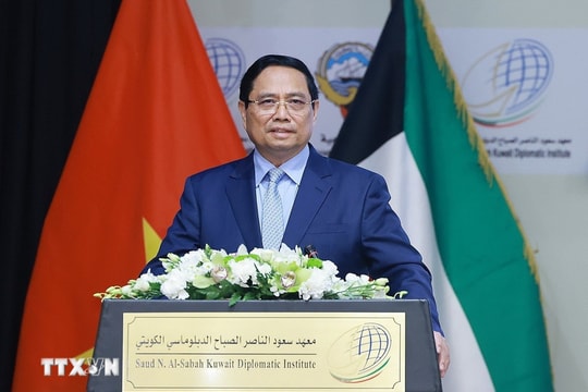 Thủ tướng Phạm Minh Chính phát biểu chính sách tại Học viện Ngoại giao Kuwait