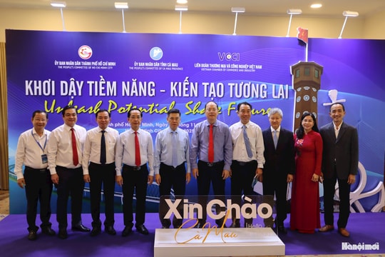 Đẩy mạnh hợp tác giữa TP Hồ Chí Minh và tỉnh Cà Mau