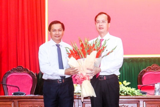 Đồng chí Trần Trí Quang được bầu giữ chức Chủ tịch UBND tỉnh Vĩnh Long