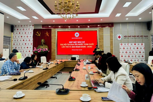 Thi đua để làm nhân đạo, vì người nghèo và những người dễ bị tổn thương