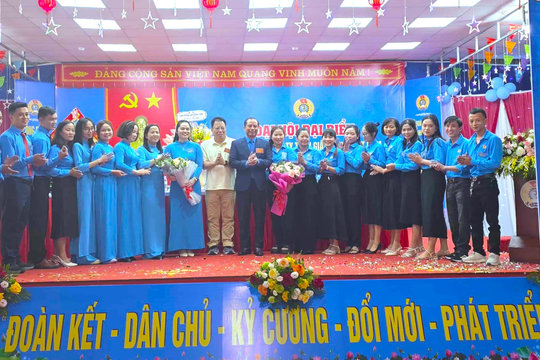 Công ty TNHH Giầy Alena Việt Nam nỗ lực chăm lo cho người lao động, xây dựng quan hệ lao động tiến bộ