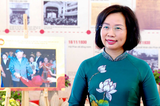 Đồng chí Bùi Huyền Mai giữ chức Chủ tịch Ủy ban MTTQ Việt Nam thành phố Hà Nội
