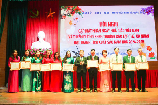 Xã Quốc Oai tri ân, tôn vinh nhà giáo tiêu biểu