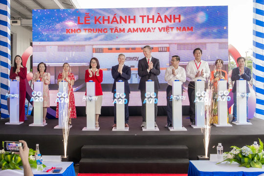 Amway Việt Nam khánh thành Kho trung tâm triệu đô