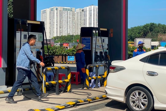 Dự báo giá xăng tiếp tục được điều chỉnh tăng nhẹ