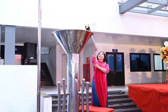 Trường THCS Khương Thượng: 50 năm thắp sáng tri thức, vững bước vươn xa