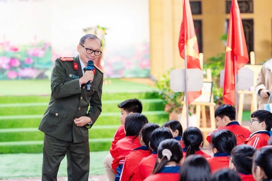 Ánh sáng của người thầy: Khi tri thức hóa thành nhân cách