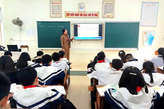 Nghệ An tuyển dụng 829 biên chế giáo dục trong tháng 12/2025
