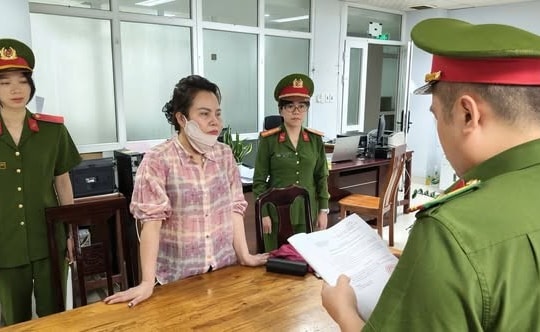 Đà Nẵng: Khởi tố đối tượng dựng chuyện "vong theo" chiếm đoạt tài sản