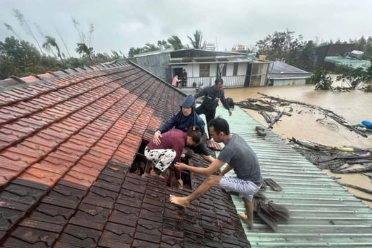 Hà Nội xây dựng kế hoạch hỗ trợ các tỉnh miền Trung khắc phục hậu quả mưa lũ
