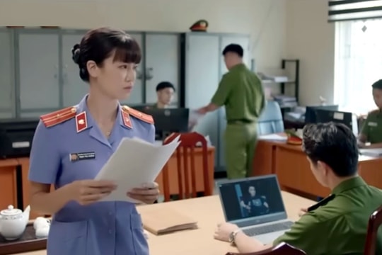 “Lằn ranh” tập 16: Hé lộ cán bộ thuế dính líu đường dây đánh bạc
