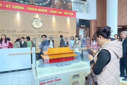 Trưng bày thành tựu nghiên cứu của Viện Hàn lâm Khoa học Xã hội Việt Nam