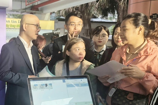 Đa dạng hóa hình thức tuyên truyền, hỗ trợ hộ kinh doanh kê khai thuế