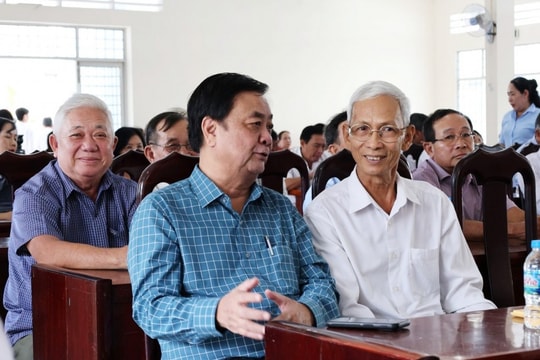Phó Chủ tịch Quốc hội dự Ngày hội Đại đoàn kết tại vùng trồng sầu riêng nổi tiếng Đồng Tháp