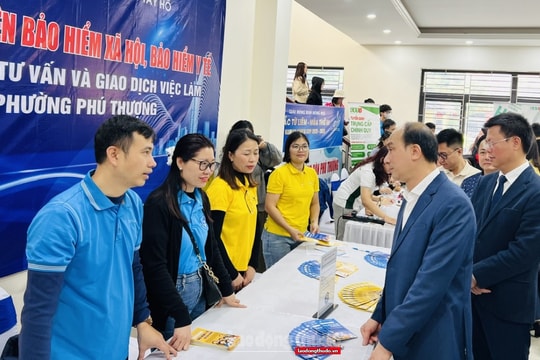 Gần 1.500 chỉ tiêu tuyển dụng tại Ngày hội tư vấn và giao dịch việc làm phường Phú Thượng