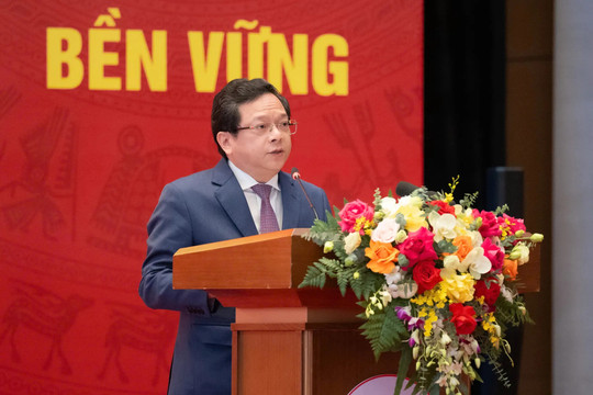 Đổi mới sâu sắc tư duy xây dựng pháp luật, chuyển mạnh từ quản lý, kiểm soát sang kiến tạo phát triển