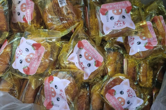 Bảo vệ sức khỏe người tiêu dùng dịp Trung thu: An toàn thực phẩm đang bị thách thức