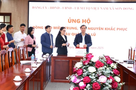 Các xã: Dương Hòa, Hoài Đức, Sơn Đồng, An Khánh phát động ủng hộ đồng bào miền Trung, Tây Nguyên