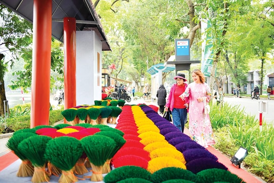 Thu Hà Nội - Nơi ký ức, văn hóa và nhịp sống giao hòa