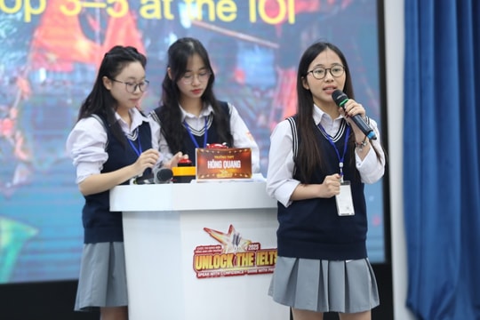 Trường THPT Hồng Quang giành giải Nhất hùng biện tiếng Anh