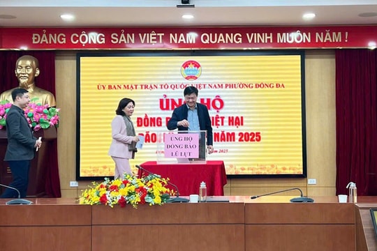 Ủy ban MTTQ Việt Nam phường Đống Đa tiếp tục phát động  ủng hộ đồng bào miền Trung và Tây Nguyên