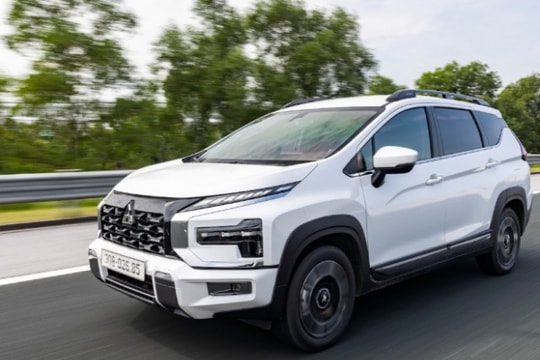 Mitsubishi Xpander bán 15.082 xe trong 10 tháng