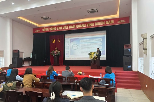 Công đoàn phường Hoàn Kiếm tập huấn công tác tổ chức Đại hội Công đoàn cơ sở
