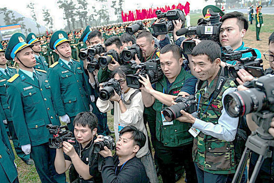 Sửa đổi Luật Báo chí: Cần chính sách đặc thù cho báo chí Hà Nội, TP Hồ Chí Minh