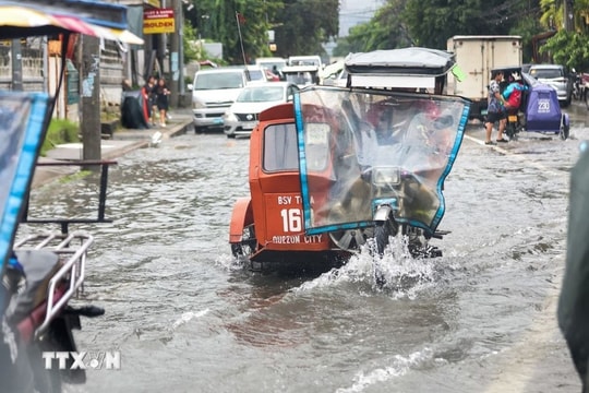 Áp thấp nhiệt đới đã mạnh lên thành bão trên vùng biển Philippines