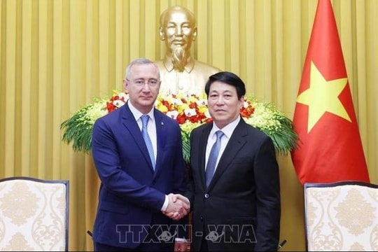 Chủ tịch nước Lương Cường tiếp Thống đốc tỉnh Kaluga của Nga